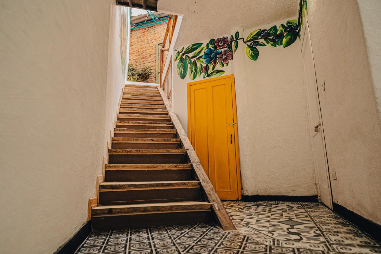 Ancestral Hostel ボゴタ エクステリア 写真